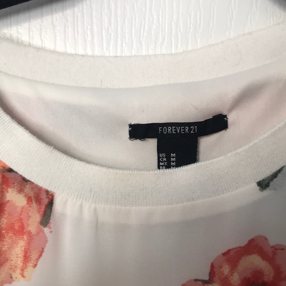 Women’s Blouse - Picture 3 of 3